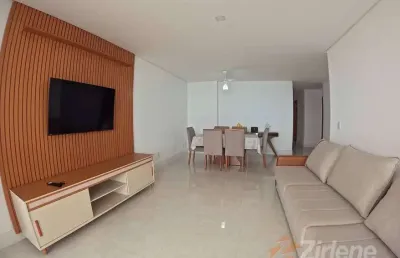Apartamento alto padrão com 4 suítes à beira-mar, na praia do morro
