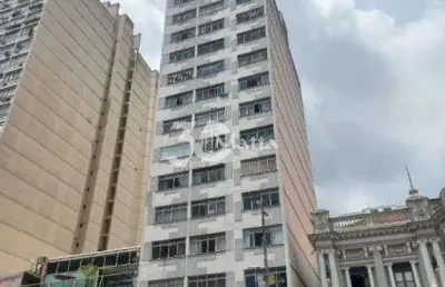 Kitnet com 1 dormitório, 45 m² - venda por r$ 160.000,00 ou aluguel por r$ 1.218,86/mês - centro - juiz de fora/mg