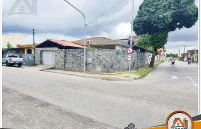 Casa com 3 quartos à venda na Rua Saudade, Montese, Fortaleza