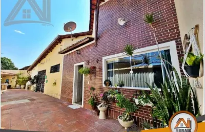 Casa plana no ponto de morar no montese, 3 quartos 1 suite 3 banheiro 270m² de area construida por apenas $480,000.00