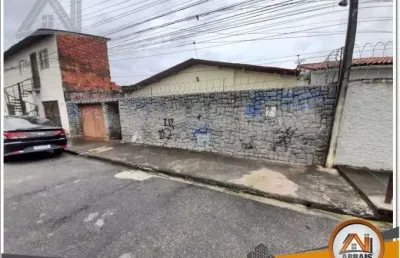 Casa com 3 quartos à venda na Rua Santa Lígia, Parangaba, Fortaleza