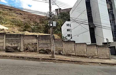 Terreno à venda no Cascatinha, Juiz de Fora 