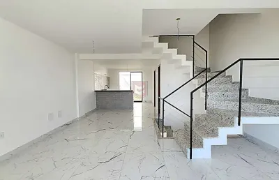 Casa com 3 quartos à venda no São Pedro, Juiz de Fora 