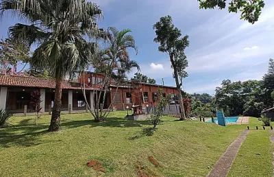 Casa em condomínio fechado com 3 quartos à venda no Parque Jardim da Serra, Juiz de Fora 