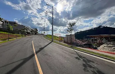 Terreno em condomínio fechado à venda no Terras Altas, Juiz de Fora 