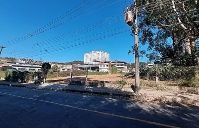 Terreno à venda na Avenida Darcy Vargas, São Geraldo, Juiz de Fora