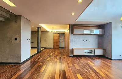 Casa 5/4, 04 suítes no condomínio portal do aeroporto
