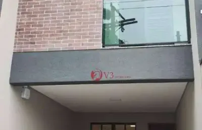 Sobrados na guilhermina esperança com 2 dorms, 1 suites 1 lavabo, vaga para 2 carros, sacadas nos quartos principais, churrasqueira.