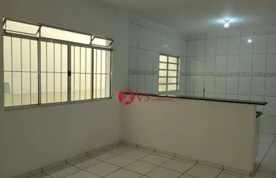 Casa para alugar próximo ao metrô guilhermina-esperança.  acesso fácila a radial leste, marginal do tietê .