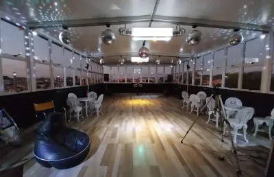 Salão comercial para temporada em contagem, novo progresso, 2 banheiros, 2 vagas