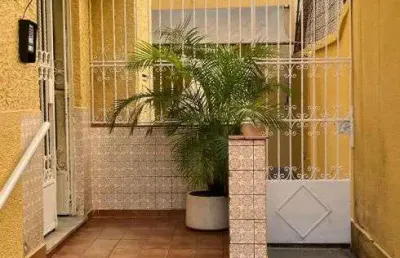 Vendo casa condomínio 3 quartos sendo 1 suíte tijuca  80 m2