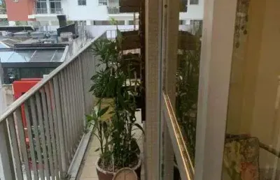 Vendo apto. oportunidade na lago com 3 quartos sendo 1 suíte 98 m2