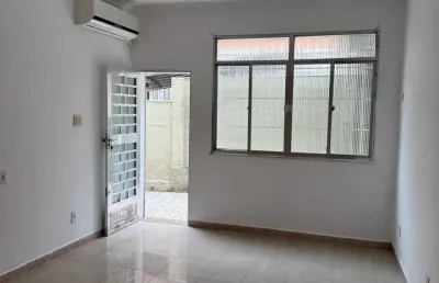 Casa em condomínio fechado com 2 quartos à venda na Rua Fagundes Varela, 515, Piedade, Rio de Janeiro