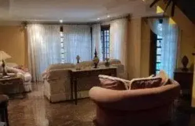 Casa com 3 quartos à venda na Vila Galvão, Guarulhos 