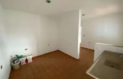 Casa com 1 quarto para alugar no Jardim Presidente Dutra, Guarulhos 