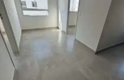 Apartamento com 2 quartos para alugar na Vila das Bandeiras, Guarulhos 