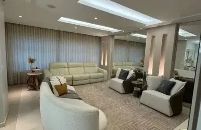 Casa com 2 quartos para alugar no Jardim Maia, Guarulhos 