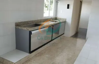 Casa com 2 quartos para alugar no Sítio São Francisco, Guarulhos 