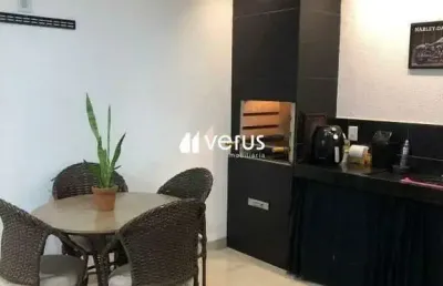 Casa à venda, 2 quartos, 2 suítes, 2 vagas, novo mundo - uberlândia/mg