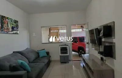 Casa à venda, 2 quartos, 4 vagas, jardim brasilia - uberlândia/mg