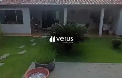Casa à venda, 3 quartos, 1 suíte, 3 vagas, santa mônica - uberlândia/mg
