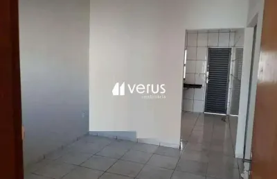 Casa à venda, 2 quartos, 3 vagas, jardim europa - uberlândia/mg