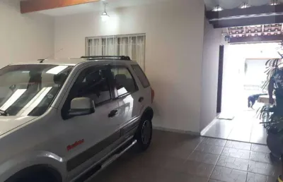 Casa com 3 quartos à venda na Rua Célia, Vila Galvão, Guarulhos