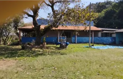 Chácara / sítio à venda na Rua Santana do Parnaíba, 00, Chácara Coqueiro, Itaquaquecetuba