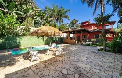 Chácara à venda com 4 quartos, 2 suítes, piscina, jardim, área gourmet -condomínio saint james i - campo limpo pta