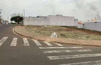 Invista no futuro: terreno de esquina no bairro terra azul!