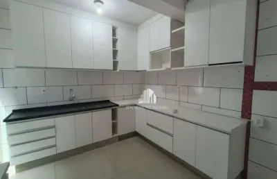 Casa ampla e bem localizada – 220m² | 3 dormitórios | área gourmet - são domingos - ameircana/sp