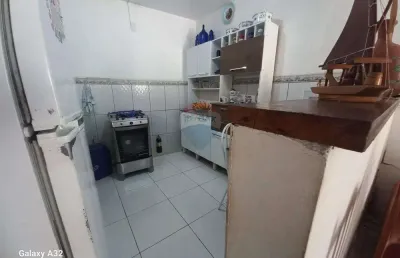 Casa com 3 quartos à venda na Rua Castro Machado, 33, Jardim Esperança, Cabo Frio