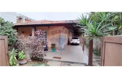 Casa com 3 quartos à venda na Rua Águia Cinzenta, 11, Unamar, Cabo Frio