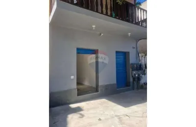 Loja em localização privilegiada em são cristóvão, cabo frio!