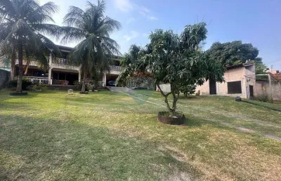 Vende casa com 3 quartos uma suite e uma area externa bem grande nas margens da rodovia marcio correa