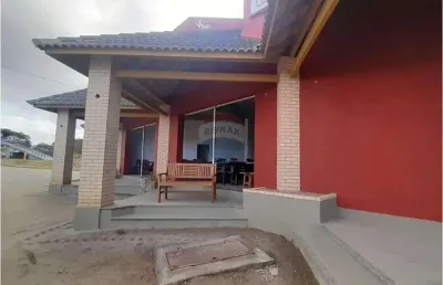 Sala comercial para alugar na Rodovia Amaral Peixoto, 104, Balneário das Conchas, São Pedro da Aldeia