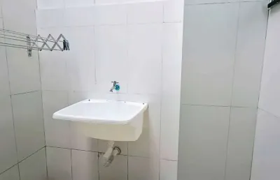 Imóvel com 3 apartamentos alugados rendendo r$8.400 mensais em balneário camboriú/sc