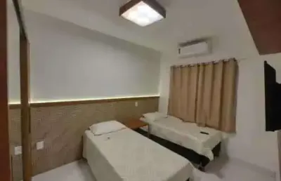 Apartamento perto da praia com 2 dormitórios sendo 1 suíte e 1 vaga em porto seguro - bahia