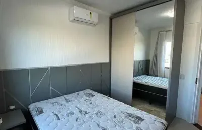 Apartamento a poucos metros da orla em itapema!! com 3 dormitórios sendo 1 suíte e 2 vagas