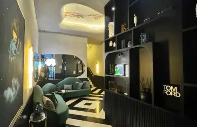 Apartamento com 1 suíte e 1 demi, 2 vagas de garagem no bairro fazenda em itajaí