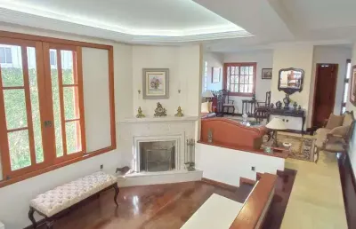 Casa à venda  com 346 m², 6 dormitórios, 3 suítes, córrego grande, florianópolis/sc