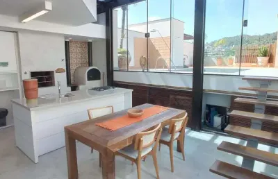Cobertura à venda, 3 quartos (1 s) à venda, 390 m², agronômica, florianópolis/sc
