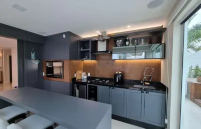 Linda casa alto padrão de 460m2 à venda, 4 suítes, bairro pedra branca em palhoça, sc.