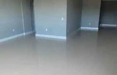 Apartamento com 3 suítes e 2 vagas de garagem em balneário perequê