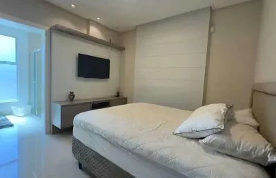 Apartamento com 4 suítes e 2 vagas de garagem em balneário camboriú