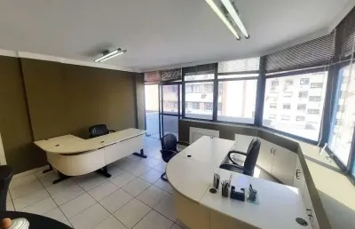 Sala comercial à venda, 81,8 m2, 2 ambientes com sacada, 2 bwc, garagem, centro, florianópolis, sc