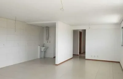 Apartamento frente mar, 4 dormitórios e 2 garagens. aprox. 50m da praia de armação em penha/sc