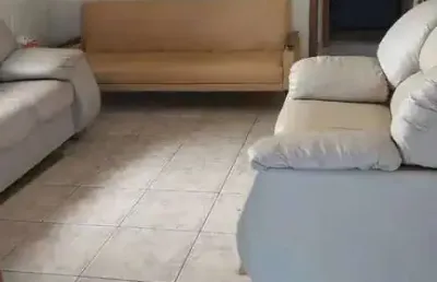 Sobrado com 4 dormitórios e 3 vagas a 300m da praia alegre em penha/sc.