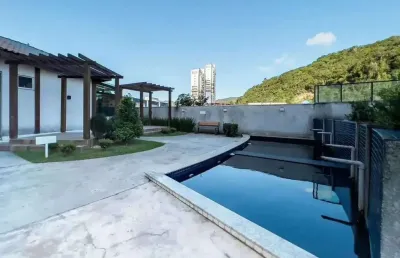 Apartamento mobiliado com 2 suítes e 1 vaga de garagem no bairro ressacada em itajaí