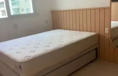 Apartamento mobiliado frente mar com 3 dormitórios sendo 1 suíte e 2 vagas em balneário piçarras